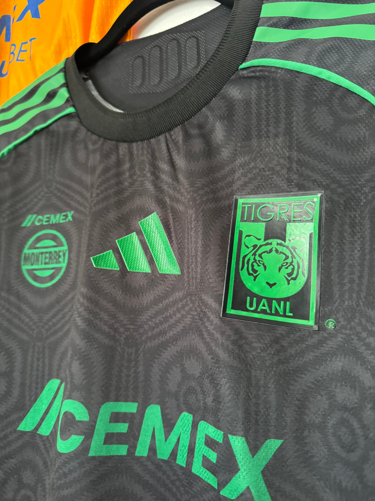 Tigres Manga Larga Alternativa 2025